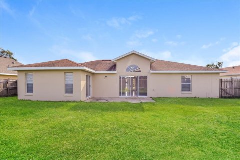Villa ou maison à vendre à Orlando, Floride: 3 chambres, 165.27 m2 № 2358388 - photo 15
