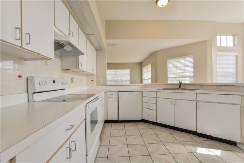 Villa ou maison à vendre à Orlando, Floride: 3 chambres, 165.27 m2 № 2358388 - photo 8