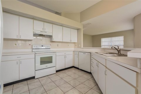 Villa ou maison à vendre à Orlando, Floride: 3 chambres, 165.27 m2 № 2358388 - photo 7