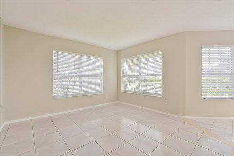 Villa ou maison à vendre à Orlando, Floride: 3 chambres, 165.27 m2 № 2358388 - photo 4