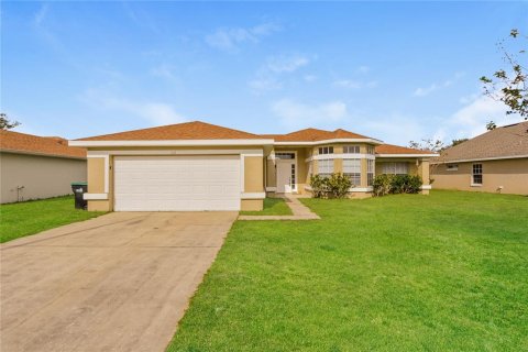 Villa ou maison à Orlando, Floride 3 chambres, 165.27 m2 № 2358388