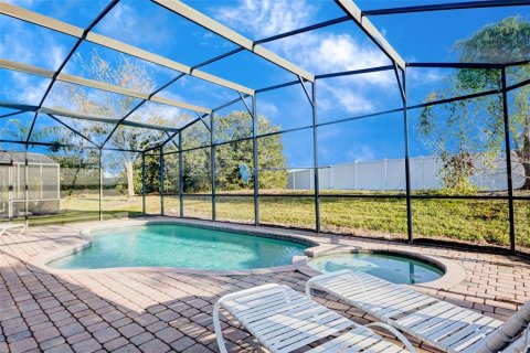 House in Clermont, Florida 5 bedrooms, 271.27 sq.m. № 1565941 - photo 23