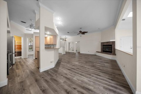 Casa en venta en Gainesville, Florida, 4 dormitorios, 185.06 m2 № 2377878 - foto 30