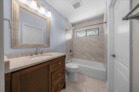 Casa en venta en Gainesville, Florida, 4 dormitorios, 185.06 m2 № 2377878 - foto 25