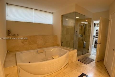 Снять в аренду кондоминиум в Санни-Айлс-Бич, Флорида 3 спальни, 170.94м2, № 1959590 - фото 17