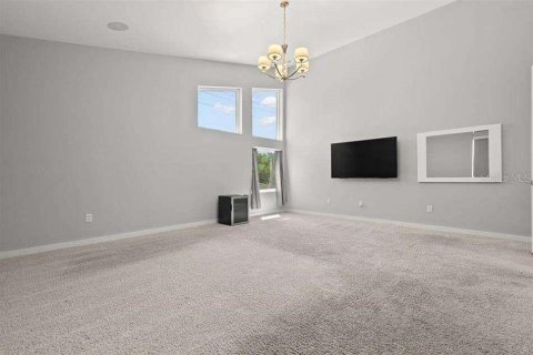 Casa en alquiler en Tampa, Florida, 5 dormitorios, 230.4 m2 № 1799931 - foto 16