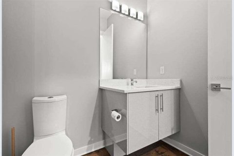 Casa en alquiler en Tampa, Florida, 5 dormitorios, 230.4 m2 № 1799931 - foto 21