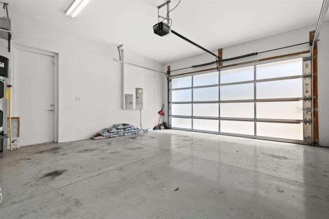 Casa en alquiler en Tampa, Florida, 5 dormitorios, 230.4 m2 № 1799931 - foto 22