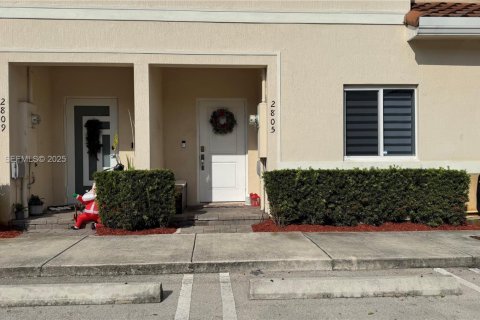 Townhouse in Miami Gardens, Florida 3 bedrooms, 133.97 sq.m. № 1994872