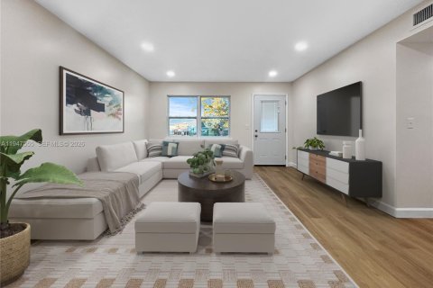 House in Stuart, Florida 4 bedrooms, 123 sq.m. № 2003651 - photo 2