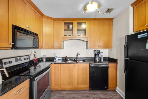 Copropriété à vendre à Saint Petersburg, Floride: 2 chambres, 76.64 m2 № 2429279 - photo 13