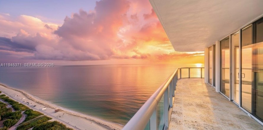 Condo in Miami Beach, Florida, 3 bedrooms  № 2005025