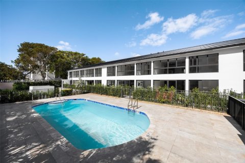 Condo in Key Biscayne, Florida, 4 bedrooms  № 1774186 - photo 2