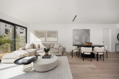 Condo in Key Biscayne, Florida, 4 bedrooms  № 1774186 - photo 10