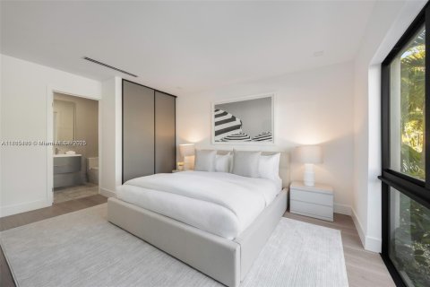 Condo in Key Biscayne, Florida, 4 bedrooms  № 1774186 - photo 19