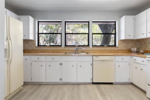 Villa ou maison à vendre à Ormond Beach, Floride: 2 chambres, 176.24 m2 № 1608128 - photo 28