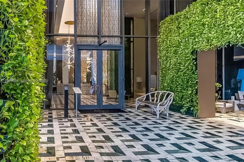 Condominio en alquiler en Miami, Florida, 1 dormitorio, 80.27 m2 № 2085961 - foto 8