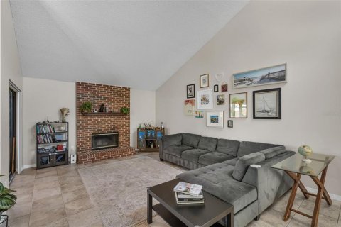 Villa ou maison à vendre à Orlando, Floride: 4 chambres, 209.49 m2 № 2148238 - photo 9