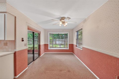 Villa ou maison à vendre à Mount Dora, Floride: 3 chambres, 121.98 m2 № 1907372 - photo 10