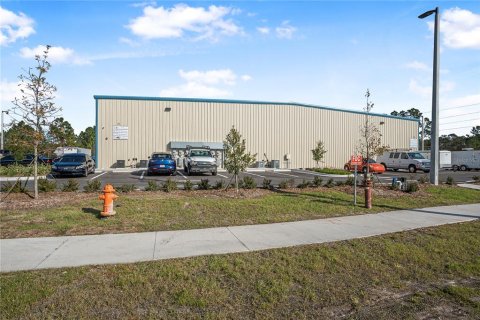 Immobilier commercial à vendre à Palm Coast, Floride: 1858.05 m2 № 1533901 - photo 6