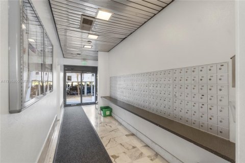 Купить кондоминиум в Авентура, Флорида 6 комнат, 106.09м2, № 2054336 - фото 26