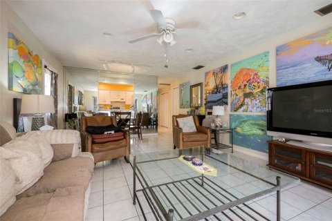 Immobilier commercial à vendre à Flagler Beach, Floride: 4 chambres, 238.2 m2 № 2403379 - photo 22
