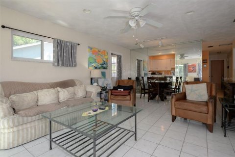 Immobilier commercial à vendre à Flagler Beach, Floride: 4 chambres, 238.2 m2 № 2403379 - photo 21