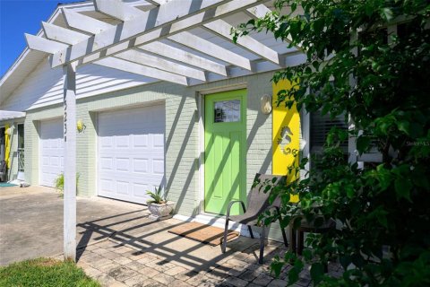 Immobilier commercial à vendre à Flagler Beach, Floride: 4 chambres, 238.2 m2 № 2403379 - photo 3