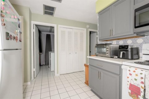 Immobilier commercial à vendre à Flagler Beach, Floride: 4 chambres, 238.2 m2 № 2403379 - photo 14