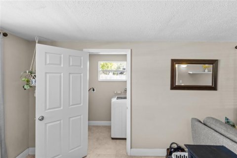 Villa ou maison à vendre à Tampa, Floride: 2 chambres, 94.39 m2 № 2430636 - photo 22
