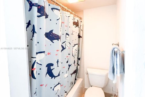 Copropriété à vendre à Plantation, Floride: 2 chambres, 120.4 m2 № 2001137 - photo 20