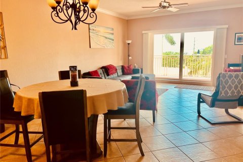 Condominio en alquiler en Sarasota, Florida, 2 dormitorios, 157.93 m2 № 1800466 - foto 5
