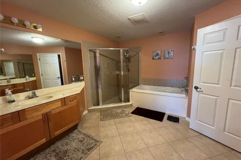 Condominio en alquiler en Sarasota, Florida, 2 dormitorios, 157.93 m2 № 1800466 - foto 12