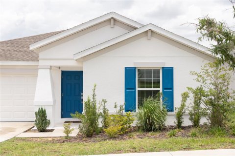 House in Haines City, Florida 3 bedrooms, 144.93 sq.m. № 2210573 - photo 4