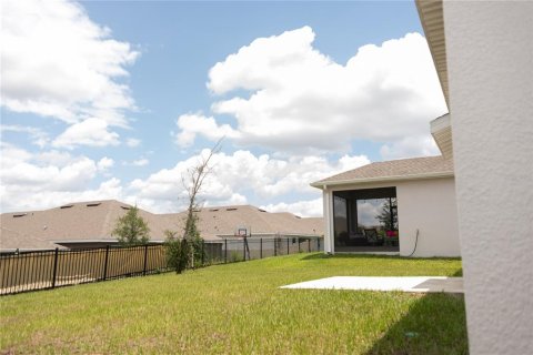 House in Haines City, Florida 3 bedrooms, 144.93 sq.m. № 2210573 - photo 25