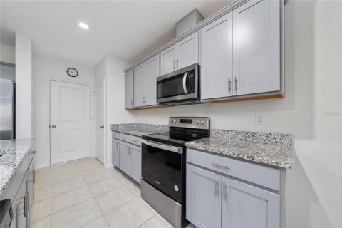 Adosado en venta en Davenport, Florida, 3 dormitorios, 146.6 m2 № 2097579 - foto 5