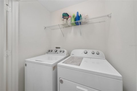 Adosado en venta en Davenport, Florida, 3 dormitorios, 146.6 m2 № 2097579 - foto 19