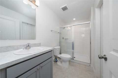 Adosado en venta en Davenport, Florida, 3 dormitorios, 146.6 m2 № 2097579 - foto 13