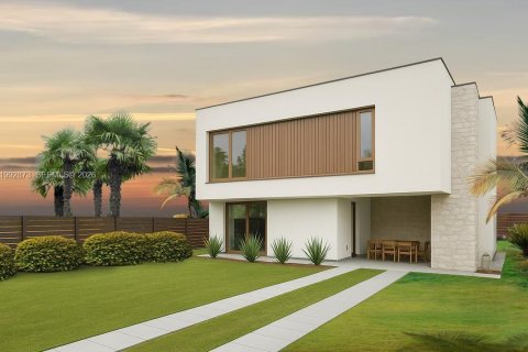 Купить земельный участок в Майами, Флорида № 2056741 - фото 1