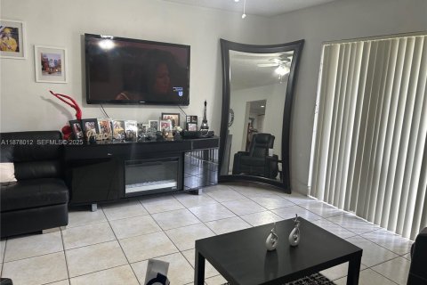 Купить кондоминиум в Хайалиа, Флорида 2 спальни, 135.45м2, № 1982015 - фото 5