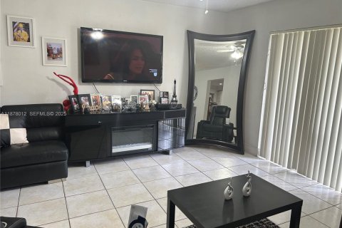 Купить кондоминиум в Хайалиа, Флорида 2 спальни, 135.45м2, № 1982015 - фото 4