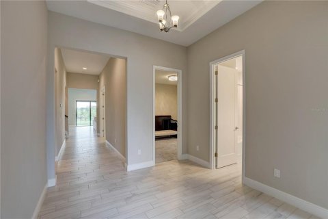 House in Riverview, Florida 5 bedrooms, 313.17 sq.m. № 1817485 - photo 8
