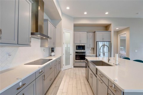 House in Riverview, Florida 5 bedrooms, 313.17 sq.m. № 1817485 - photo 18
