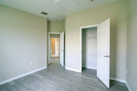 House in Port Charlotte, Florida 3 bedrooms, 165.55 sq.m. № 1841602 - photo 15