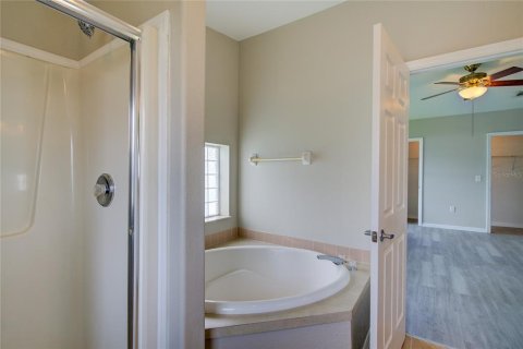 House in Port Charlotte, Florida 3 bedrooms, 165.55 sq.m. № 1841602 - photo 22