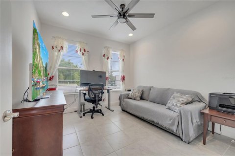 House in Saint Cloud, Florida 3 bedrooms, 218.78 sq.m. № 1654025 - photo 2