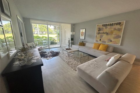 Condominio en alquiler en Pompano Beach, Florida, 3 dormitorios, 139.35 m2 № 1959075 - foto 4
