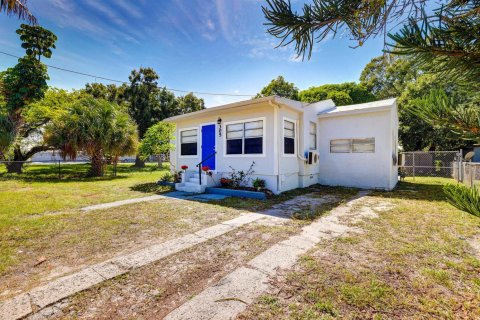 Casa en venta en St. Lucie, Florida, 3 dormitorios, 96.15 m2 № 2177066 - foto 2