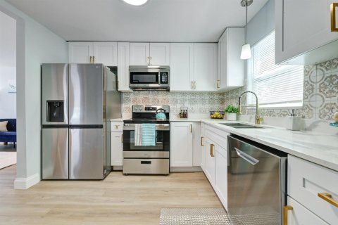 Casa en venta en St. Lucie, Florida, 3 dormitorios, 96.15 m2 № 2177066 - foto 5