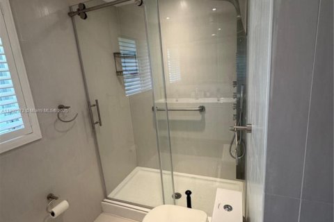 Copropriété à vendre à Hollywood, Floride: 1 chambre, 76.64 m2 № 1954274 - photo 9